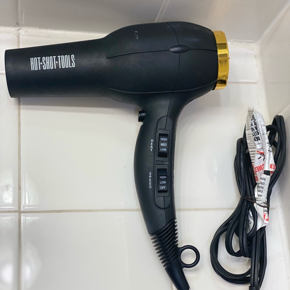 Hotshot tools cermaic iconic hairdryer